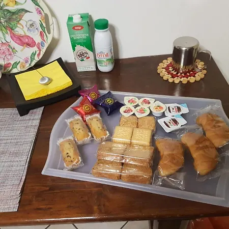 Lory Πανσιόν *